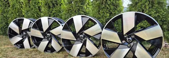 Volvo C40 R20 alloy rim 32143630 32143629