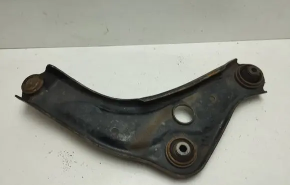 Nissan Qashqai Front lower control arm/wishbone