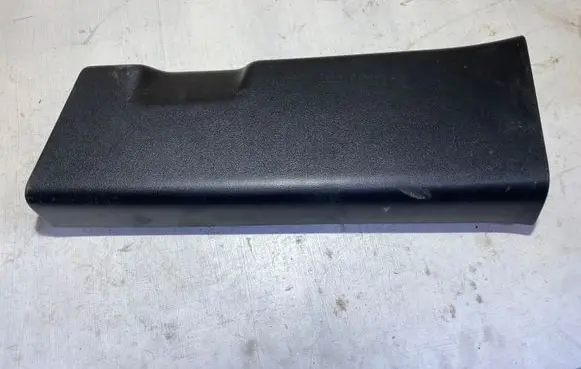 Land Rover Range Rover Sport L494 (B) pillar trim (bottom) DPLA243A53A