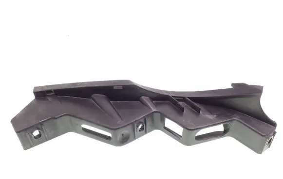 Volkswagen PASSAT B6 Front bumper mounting bracket 3C0807890