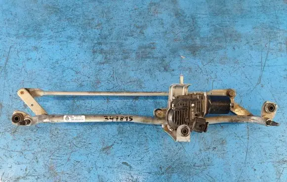 Volkswagen Tiguan Front wiper blade arm 5N1955023D