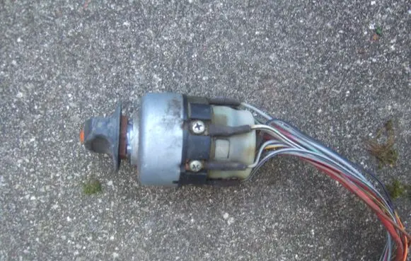 Mercedes-Benz 100 W631 Light switch