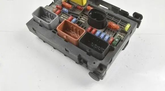 Citroen C4 Grand Picasso BSM Control unit 9667044880 12386445