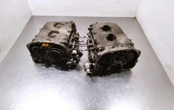 Subaru Forester SH Engine head 