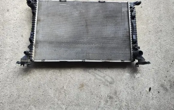 Coolant radiator