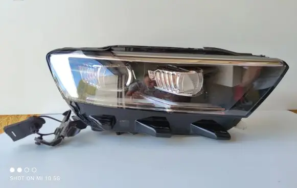 Volkswagen T-Roc Headlight/headlamp 2GA941036H