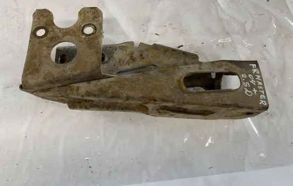 Renault Master II Front control arm