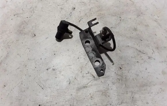 Audi A6 S6 C6 4F Crankshaft position sensor 026121014B