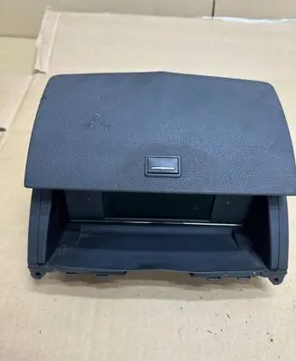 Mercedes-Benz C W204 Screen/display/small screen A2046801231 A2048205497