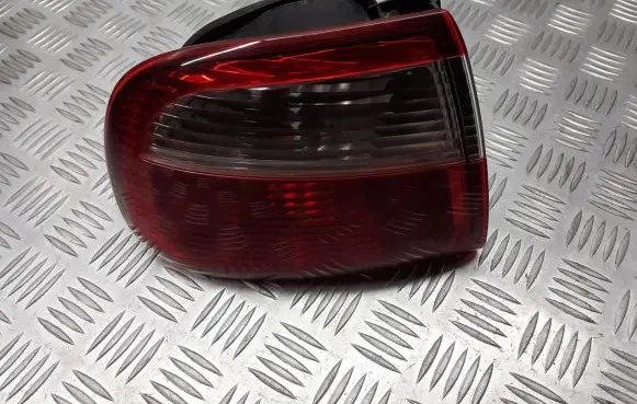 Seat Toledo II (1M) Rear/tail lights 1M5945095B