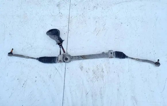 Toyota Yaris Steering rack F800000672