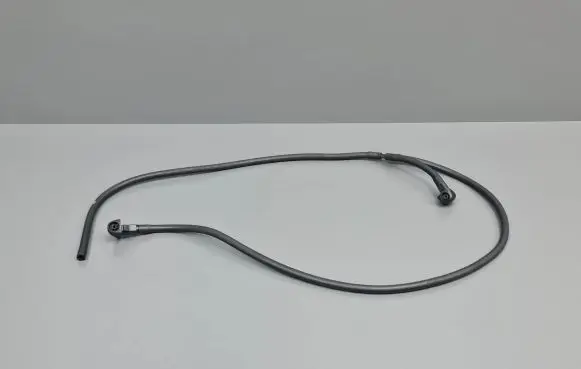 Windshield washer spray nozzle