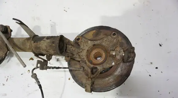 Dacia Duster Front wheel hub