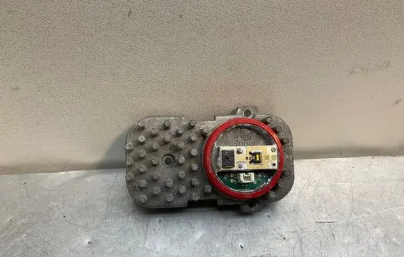 BMW X5 E70 LED ballast control module 707881