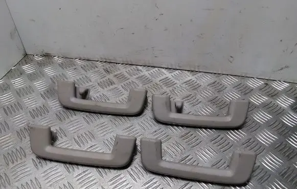 Volvo V50 Front interior roof grab handle