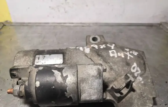 Volkswagen Sharan Starter motor 09A911023
