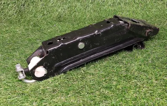 Audi A3 S3 A3 Sportback 8P Lift Jack 1K0011031J