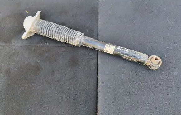 KIA Sportage Rear shock absorber/damper 55300F1530