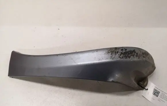 Chrysler Voyager Front arch trim RQ66TRMAD 37377