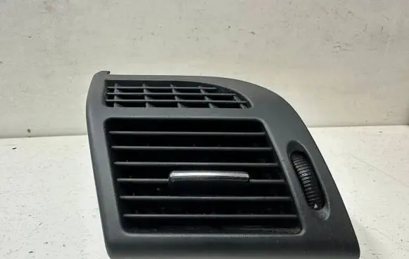 Dash center air vent grill