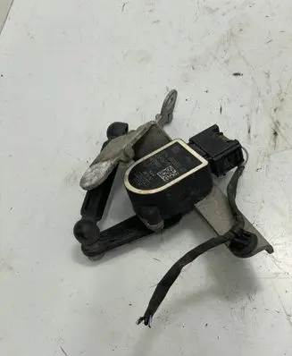 BMW 6 F06 Gran coupe Headlight/headlamp level sensor 6870000 ABE52152