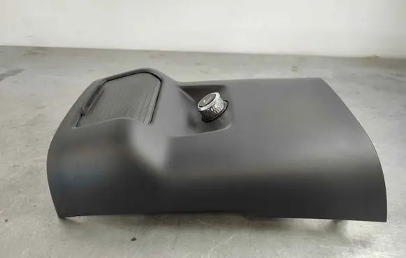 Volvo XC90 Centre console side trim rear 39827388