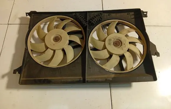 Opel Signum Radiator cooling fan shroud AD1023