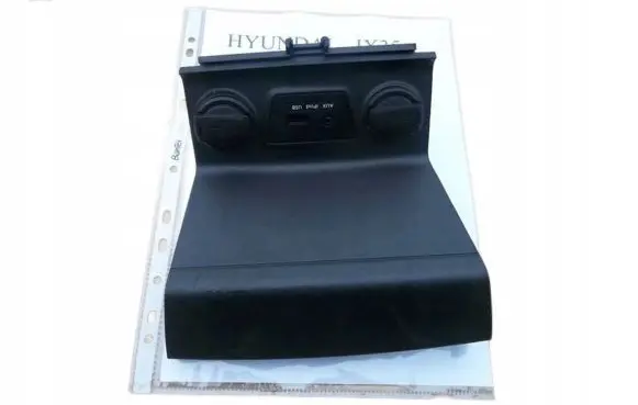 Hyundai ix35 AUX in-socket connector 