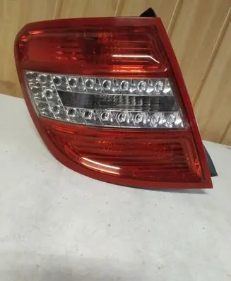 Mercedes-Benz C W204 Rear/tail lights A2048202364 0000600129 20070718T275