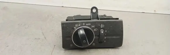 Mercedes-Benz E W211 Light switch 2115450304 04056020