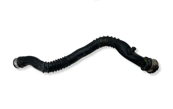 BMW 3 E90 E91 Intercooler hose/pipe 7797483