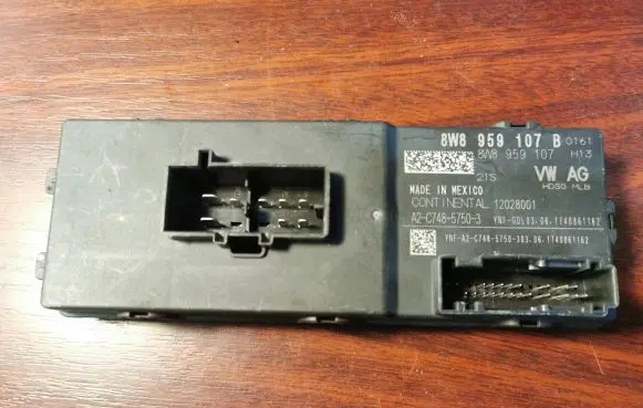 Tailgate/trunk control unit/module