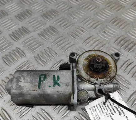 Chevrolet Corvette Front door window regulator motor 5049041