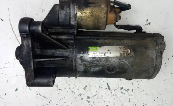 Mitsubishi Carisma Starter motor