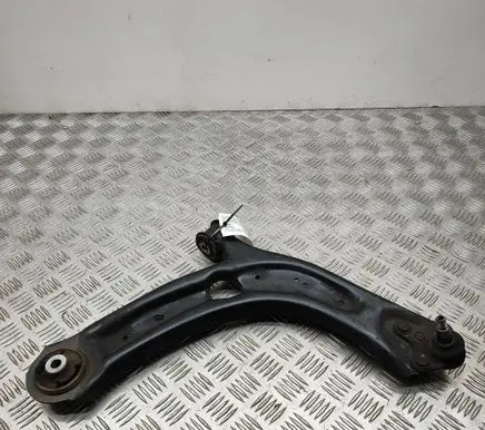 Seat Tarraco Front lower control arm/wishbone 3Q0407152P