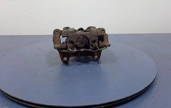 Ford Escape III Rear brake caliper GV61-2D251