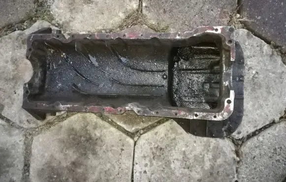 Mercedes-Benz E W123 Oil sump 6170140302