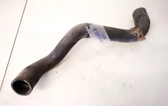 Volvo V50 Engine coolant pipe/hose 3m5h8260cg
