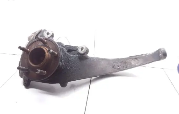 Jaguar XF X250 Front wheel hub