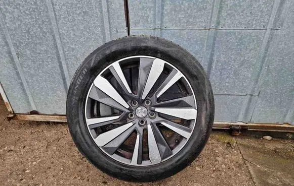 Peugeot 5008 II R19 alloy rim 9809685477
