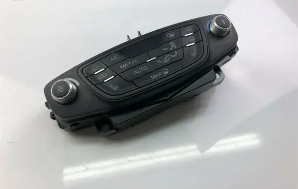 Ford Transit - Tourneo Connect Climate control unit ET7618C612HC G2596