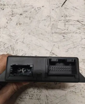 Audi Q7 4L Gateway control module 4F0907468M 404476 4F0907468