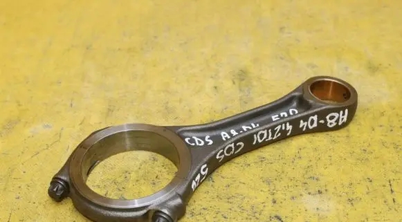 Audi A8 S8 D4 4H Piston with connecting rod
