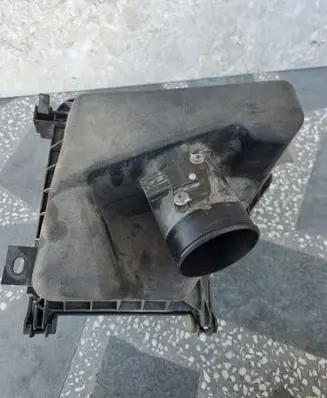 Toyota Avensis T270 Air filter box 2220426010 54321 AFH70M778824