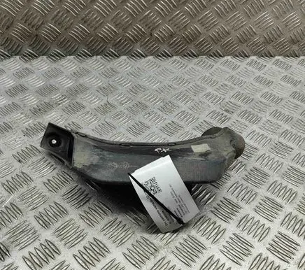 BMW iX Water drain line hose 7954577