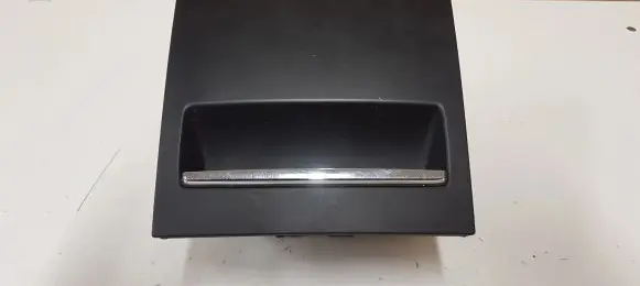 Skoda Superb B6 (3T) Glove box central console 3T0857961B