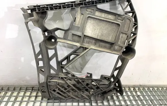 Mercedes-Benz GLE (W166 - C292) Rear bumper mounting bracket 1668800912