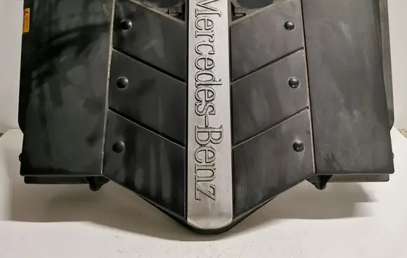 Mercedes-Benz CLK A209 C209 Engine cover (trim)