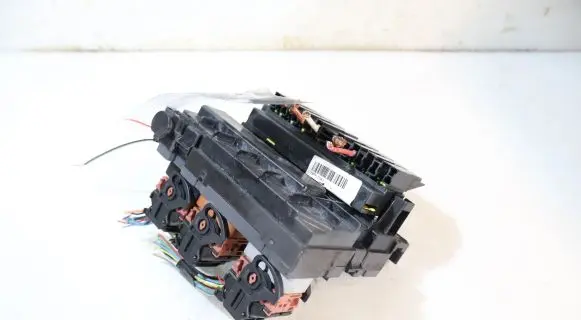 Peugeot 3008 I Fuse box set