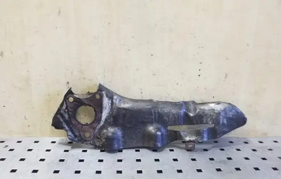 Nissan X-Trail T32 Exhaust heat shield 140133244R